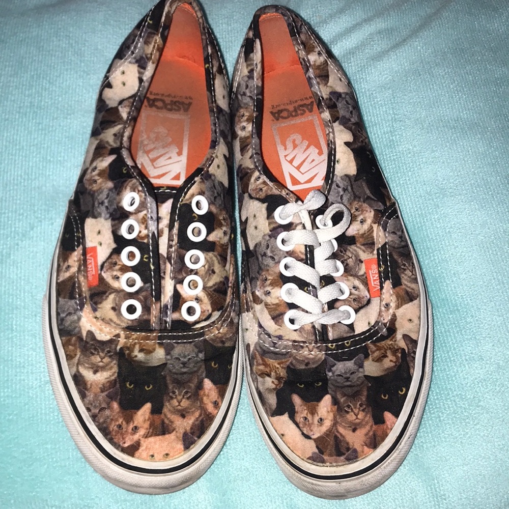 Cat vans